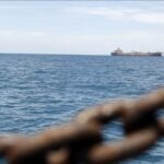 Houthi Incar Kapal Kargo Inggris di Laut Merah